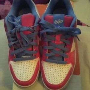 Nike Ruckus JR Low 6.0 Sneakers Size 5Y